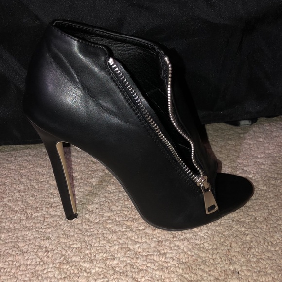 Women’s High-heels - Picture 5 of 5